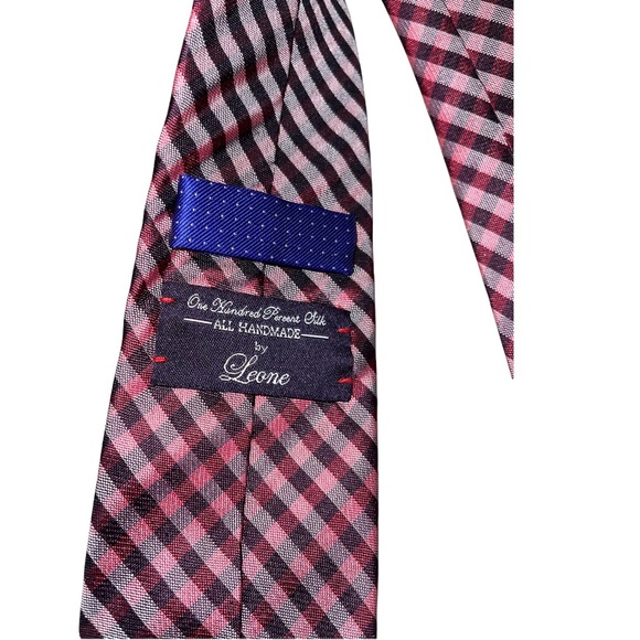 Leone Hand Made Vintage 100% Silk Tie - Picture 3 of 4